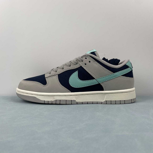 T  Nike Dunk Low  FB8895-001  35-47